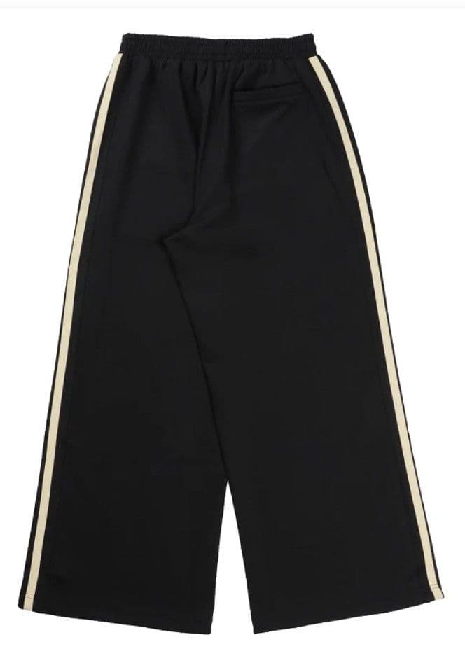 【本日のみ値下げ】Official髭男dism トラックスーツ（おまけ付き）
