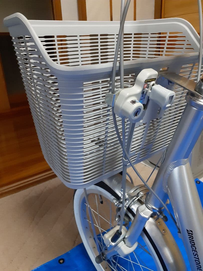 BRIDGESTONE３段変速シティサイクル シルバー