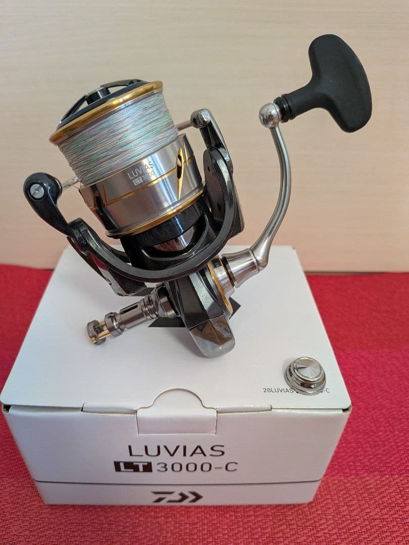 【美品】20ルビアス ルビアス　LT3000-C リール　ダイワ