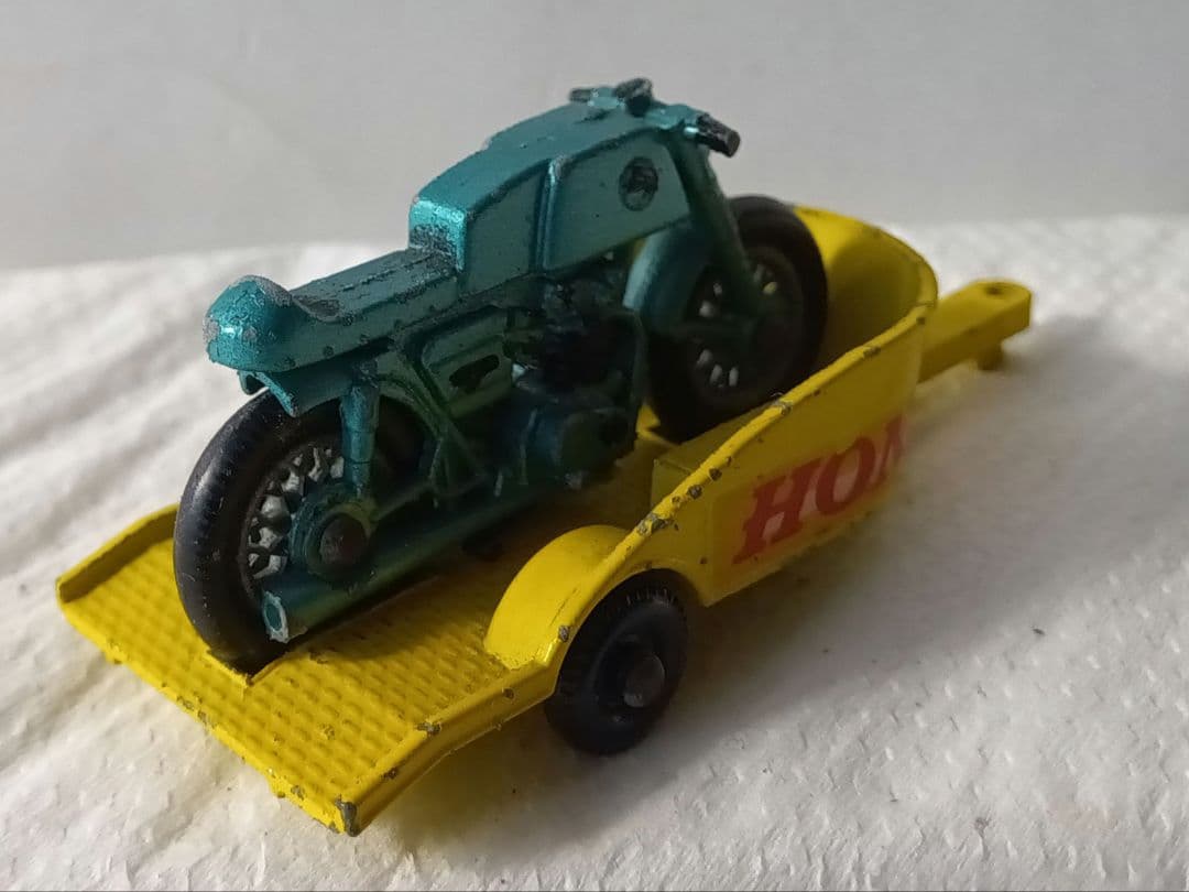 に*ん様 ミニカー マッチボックス 72 ジ―プ ＆ 38 ホンダ バイク トレ