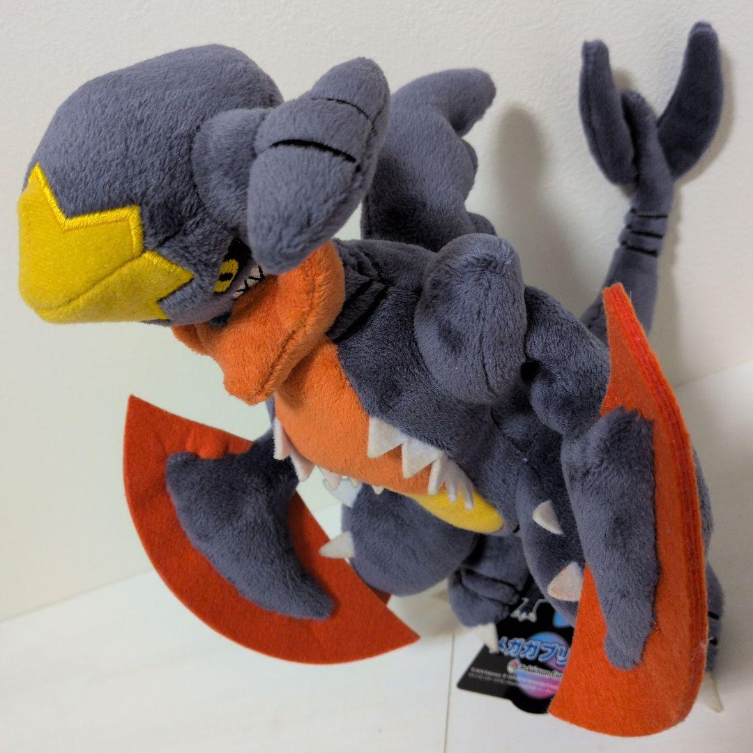 ポケモンセンター　メガガブリアス　ぬいぐるみ　ガブリアス　タグ付き