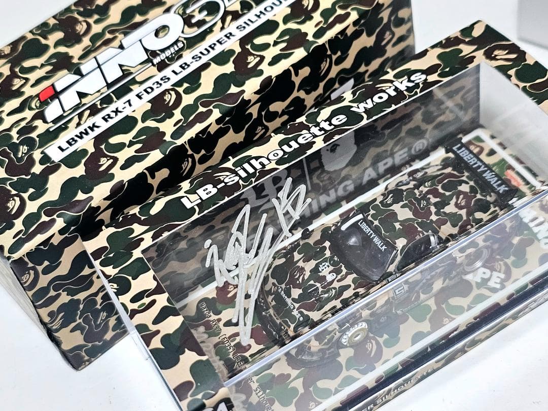 イノモデル INNO64 1/64 LBWK マツダ RX7 fd3s BAPE