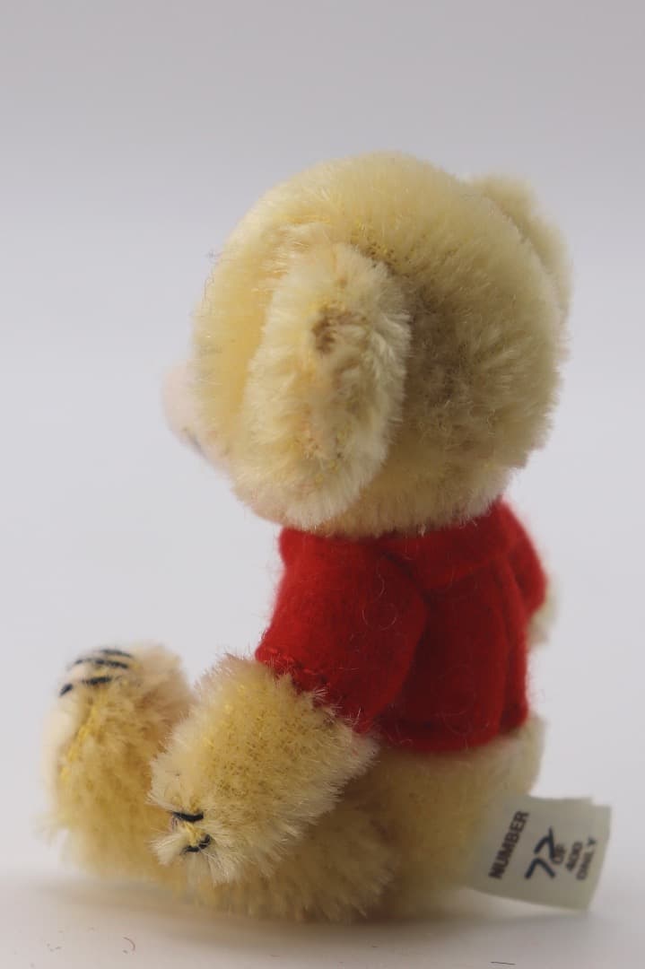 Winnie the Poohメリーソー 9cmミニチュアサイズくまのプー72番