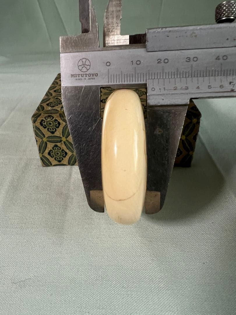 根付 け　52.5g