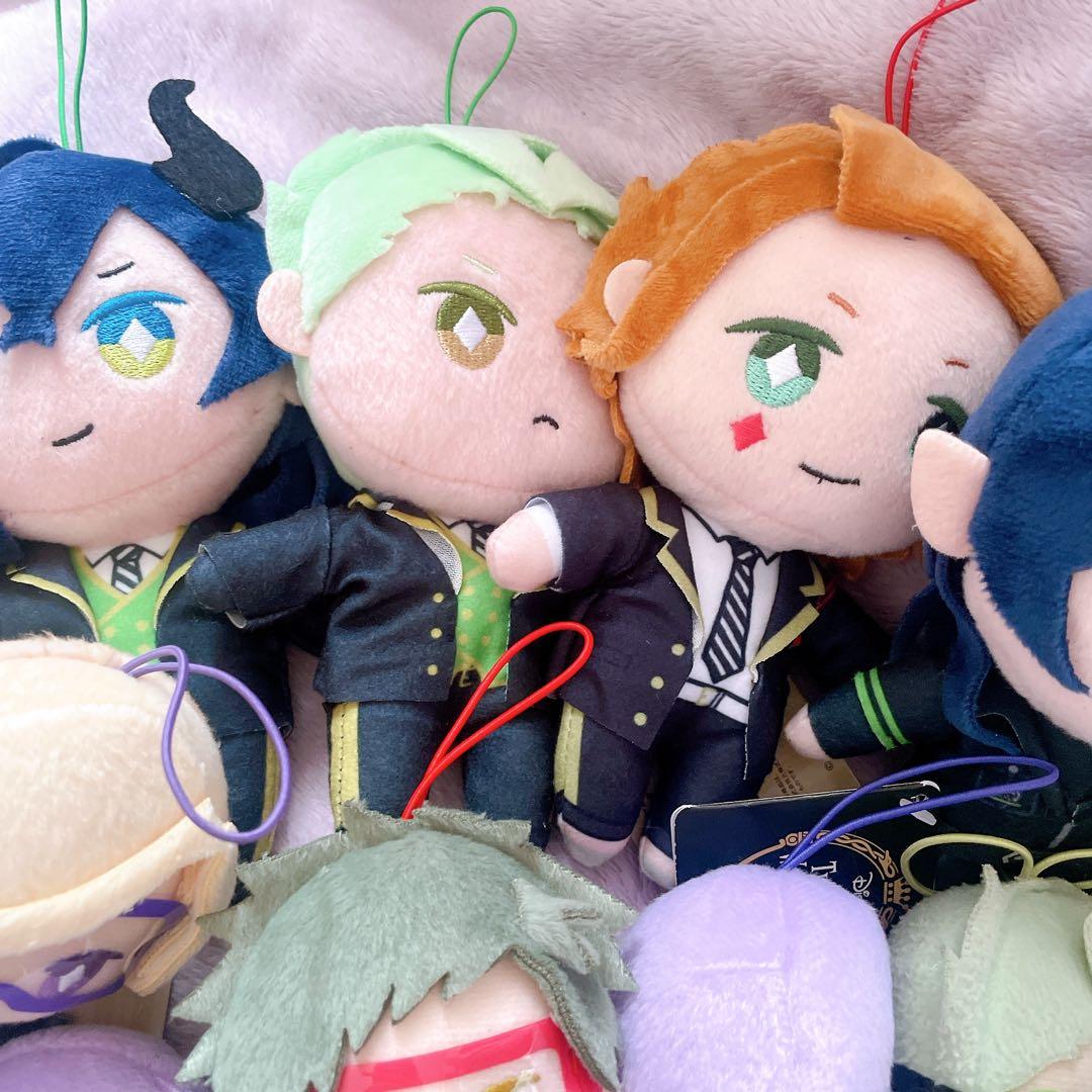 ツイステッドワンダーランド ぬいぐるみ　まとめ売り