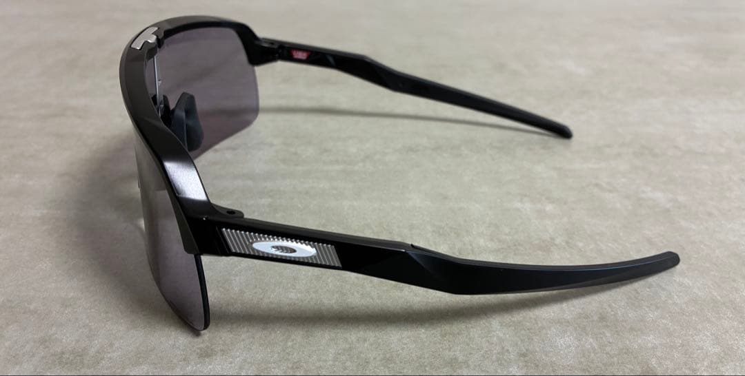 その他 OAKLEY Sutro Lite