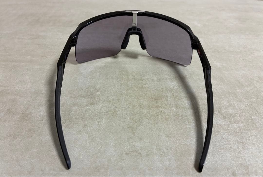 その他 OAKLEY Sutro Lite