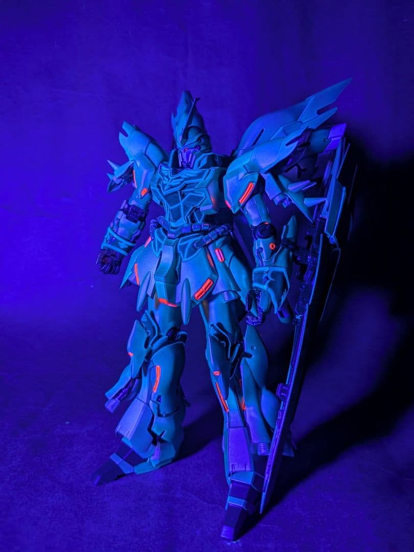 MGクワトロ・バジーナ専用シナンジュ（百式ゴールドカラー）全塗装完成品