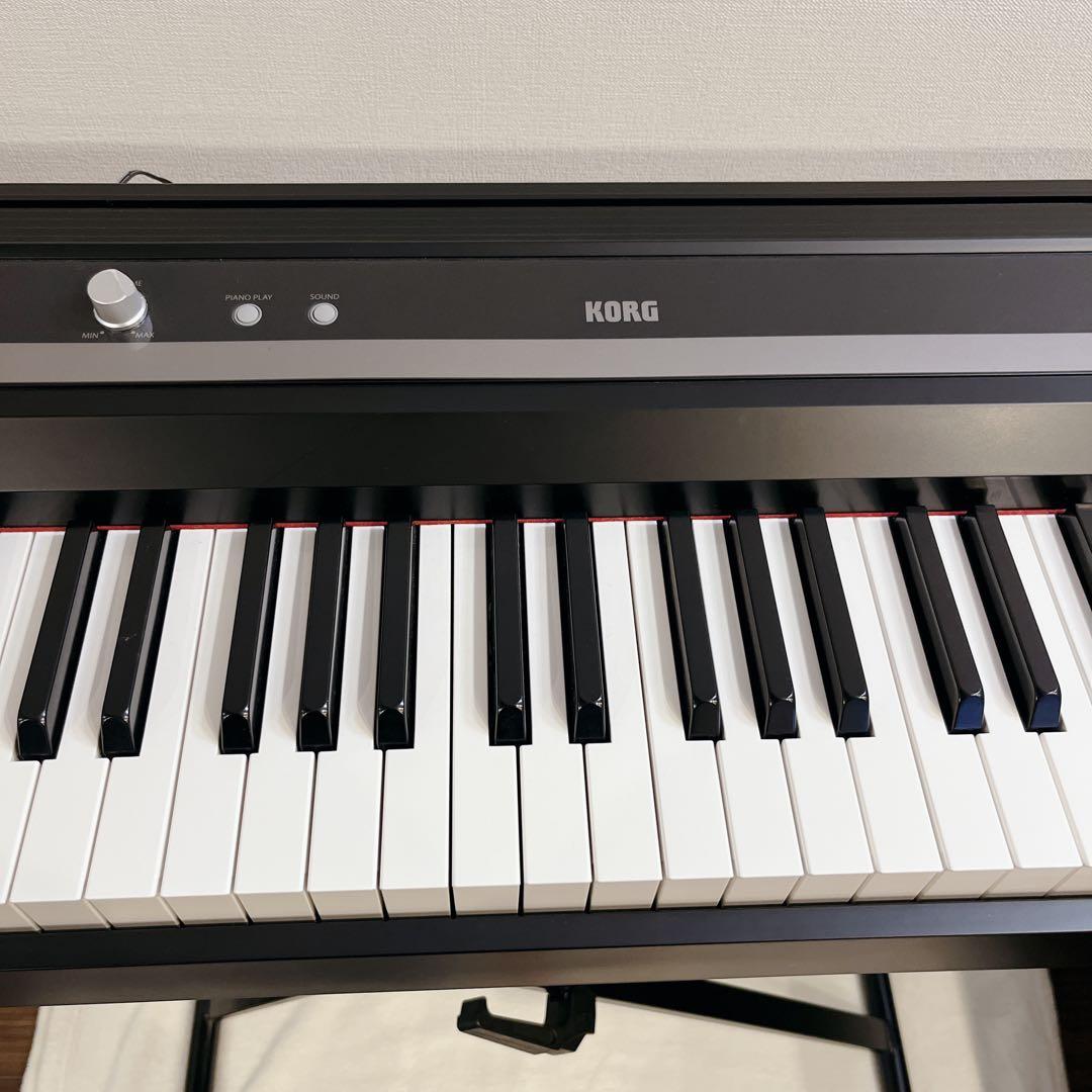電子ピアノ KORG 88鍵 黒 スタンド付き 黒折りたたみ SP-170S