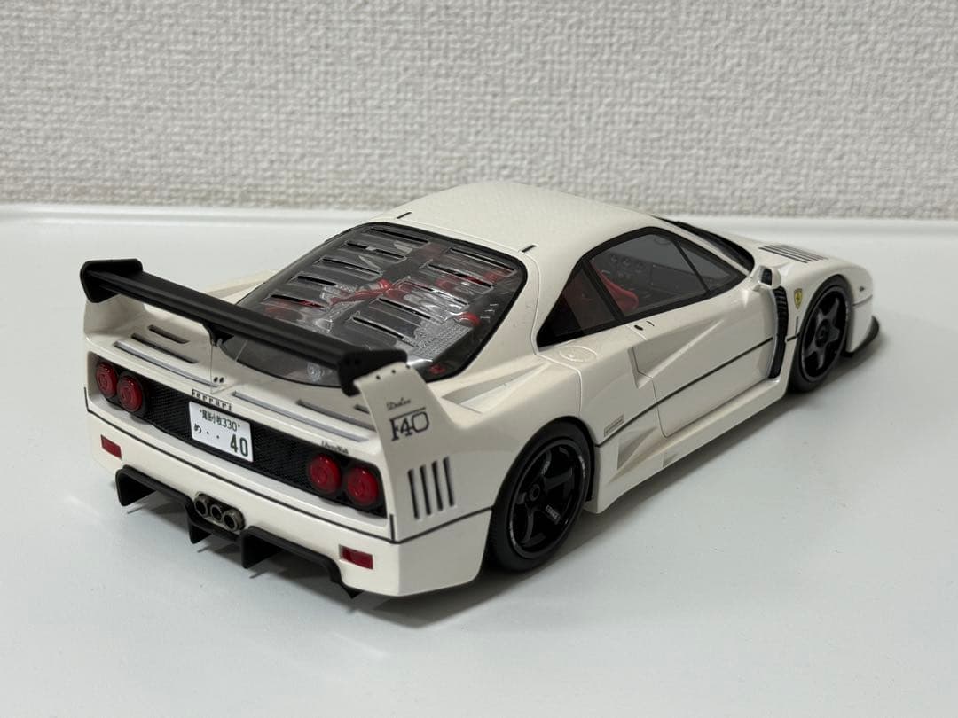 1/18 フェラーリ F40 リバティウォーク　GTスピリット