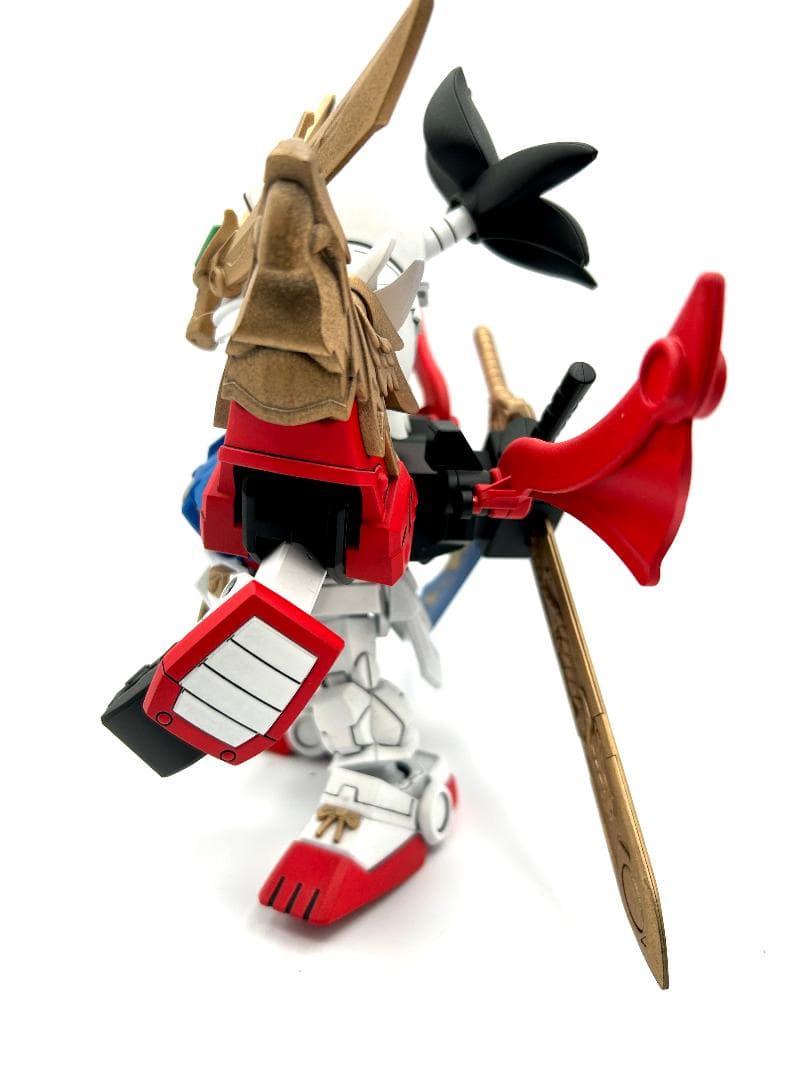 SDガンダム　三国伝　真豪華龍装劉備ガンダム　完成品ガンプラ