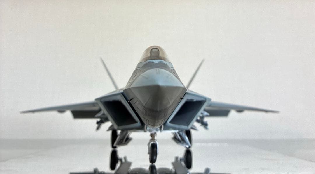 F-22ラプター1/48