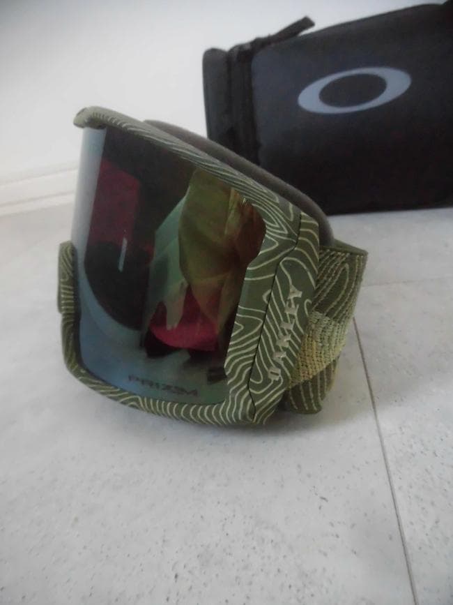美品 22-23 OAKLEY LINE MINER スノーボード ゴーグル