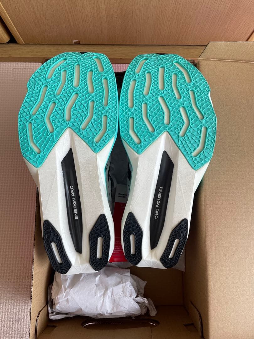 スパイク・シューズ New Balance FuelCell SuperComp Pacer v2