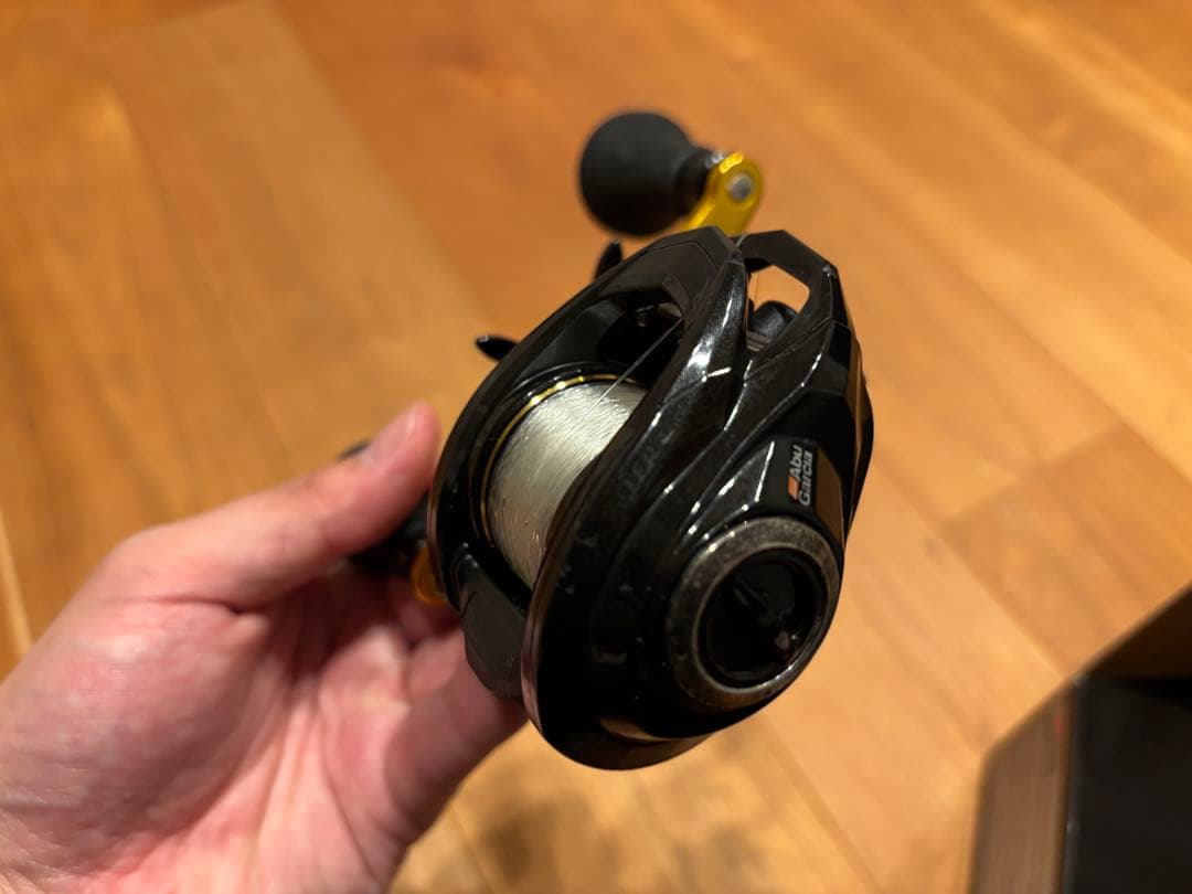Abu Garcia Roxani Powershooter ベイトリール