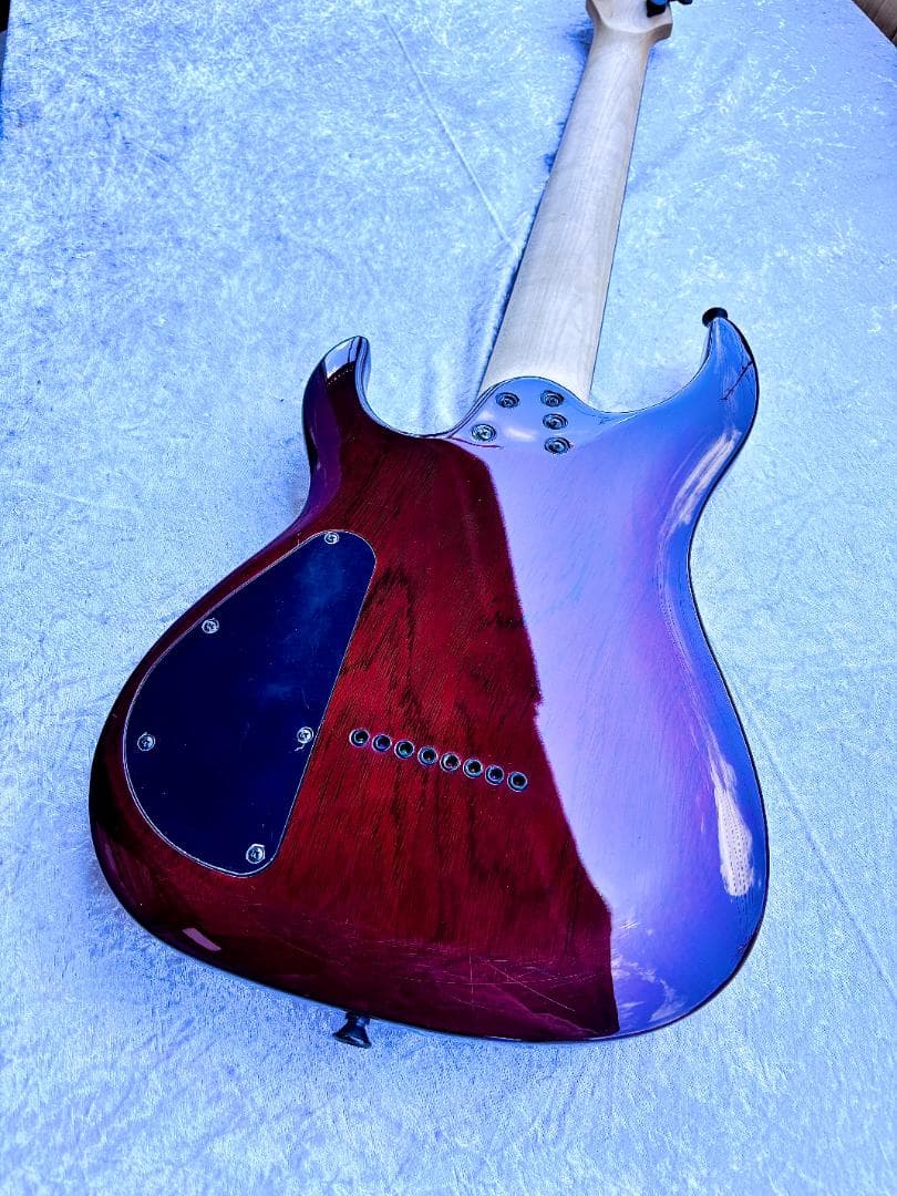 N4 GN8-200 GLOSS TSB QM エレキギター