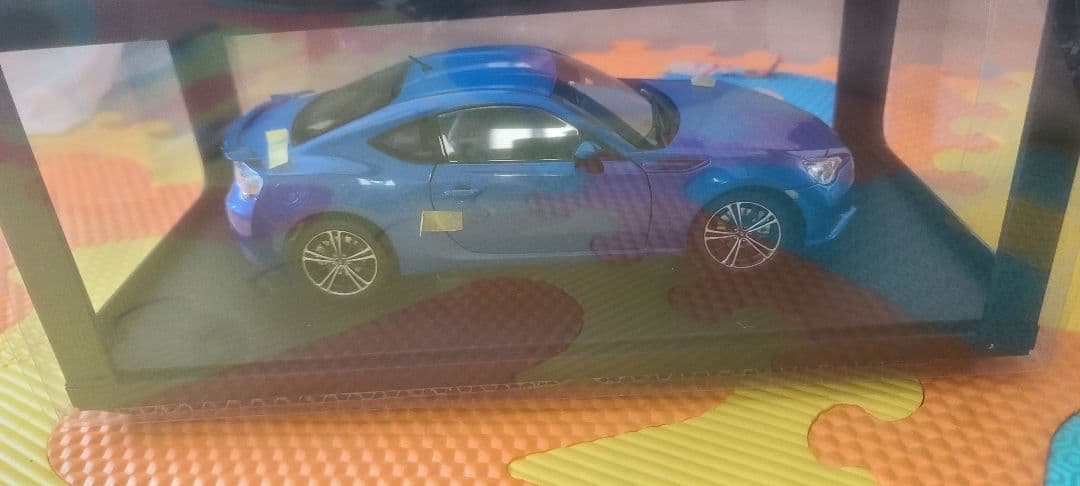 AUTOart 1/18 スバル BRZ
