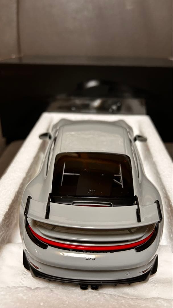 ミニチャンプス 1/18 ポルシェ911 (992) GT3 2021