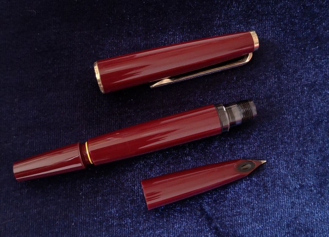 MONTBLANC 万年筆 GERMANY 320 ペン先 14金 ボルドー