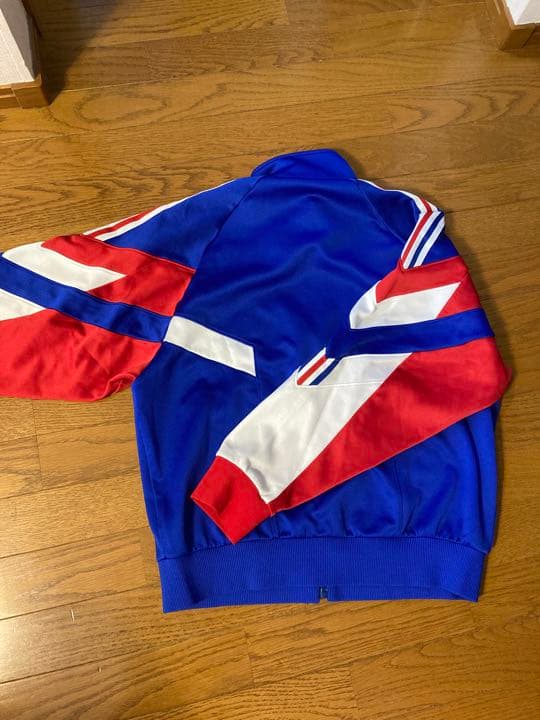 アディダス　ジャージ上下　サイズＯ
