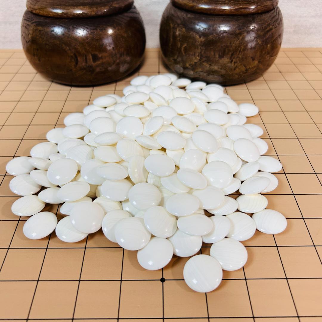 蛤碁石(月印) 那智黒石 32～33号 白180個 + 黒181個 囲碁