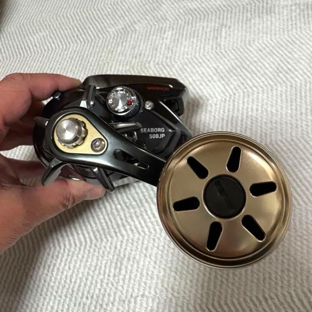 【美品】ダイワ シーボーグ500JP 使用時間12h