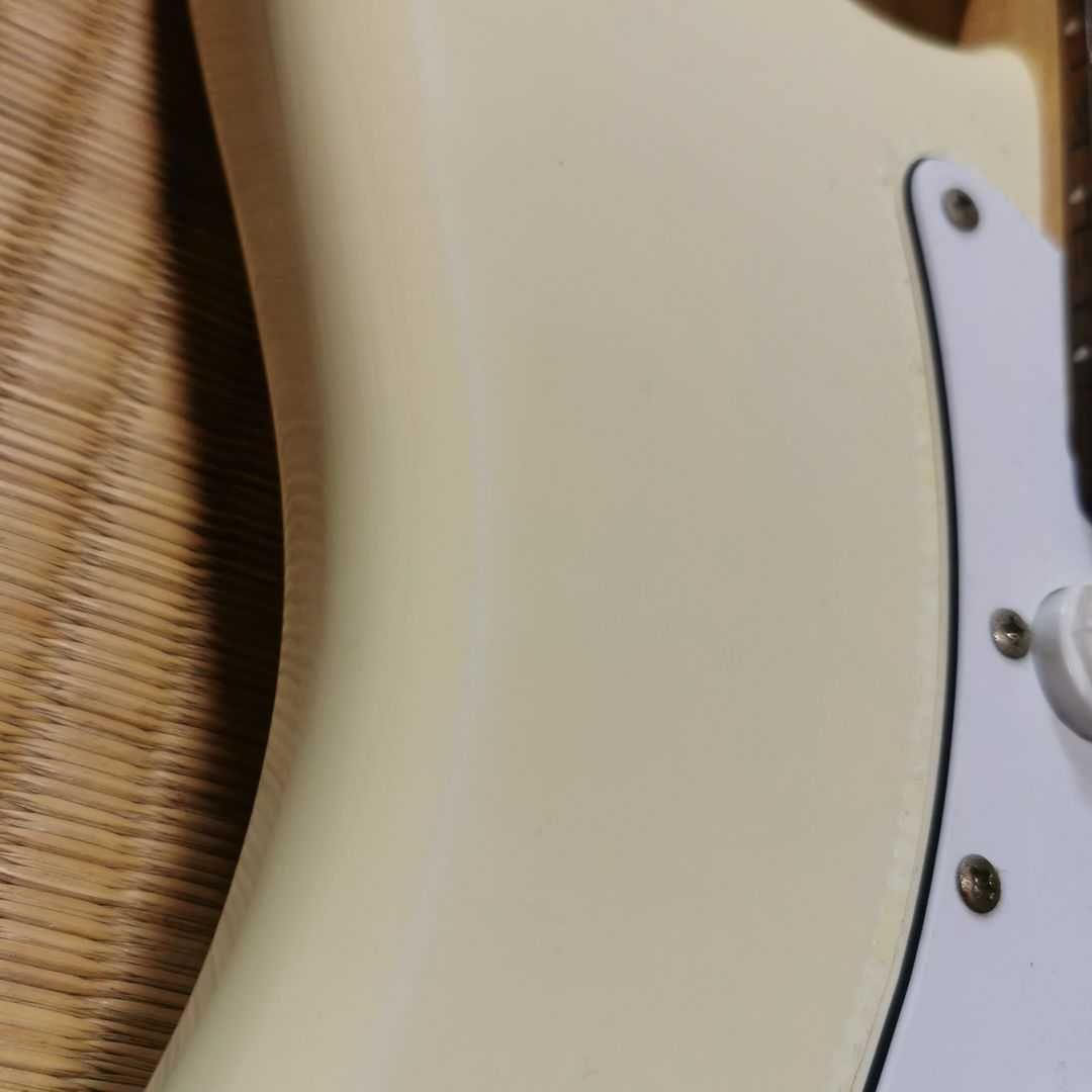 エレキギター SELDER ホワイト【アンプ付き】