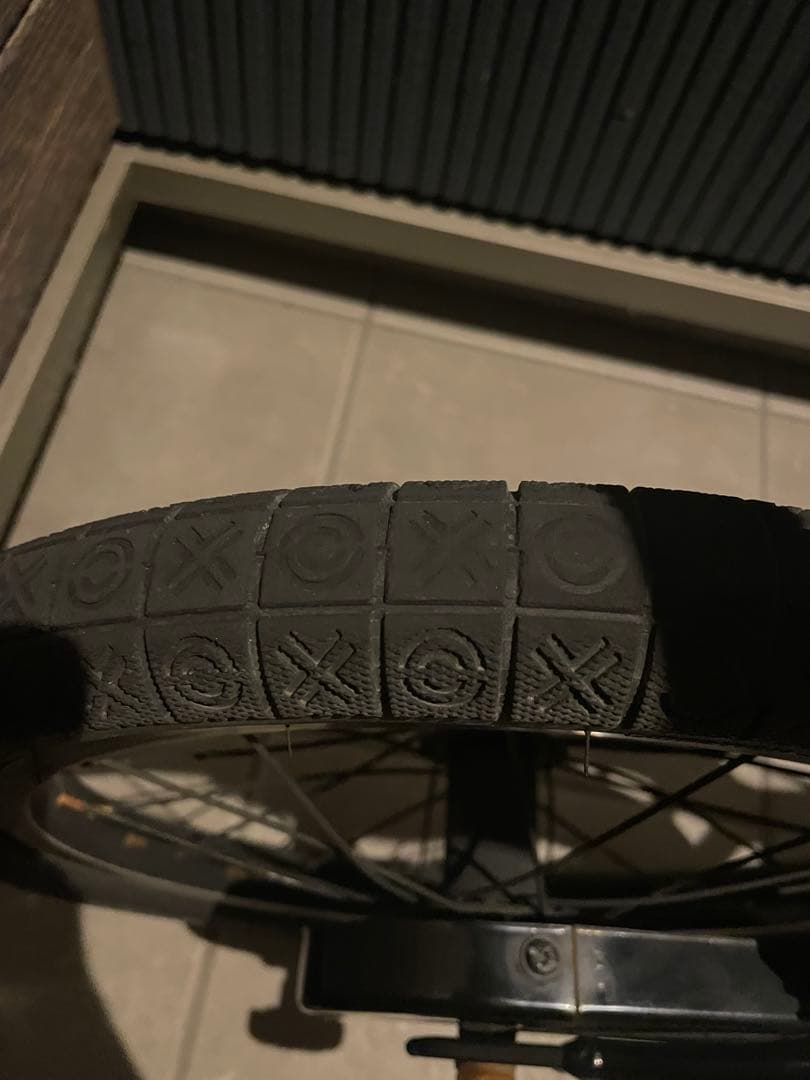 トレックTREK precaliber 16インチ【純正補助輪付】子供　自転車