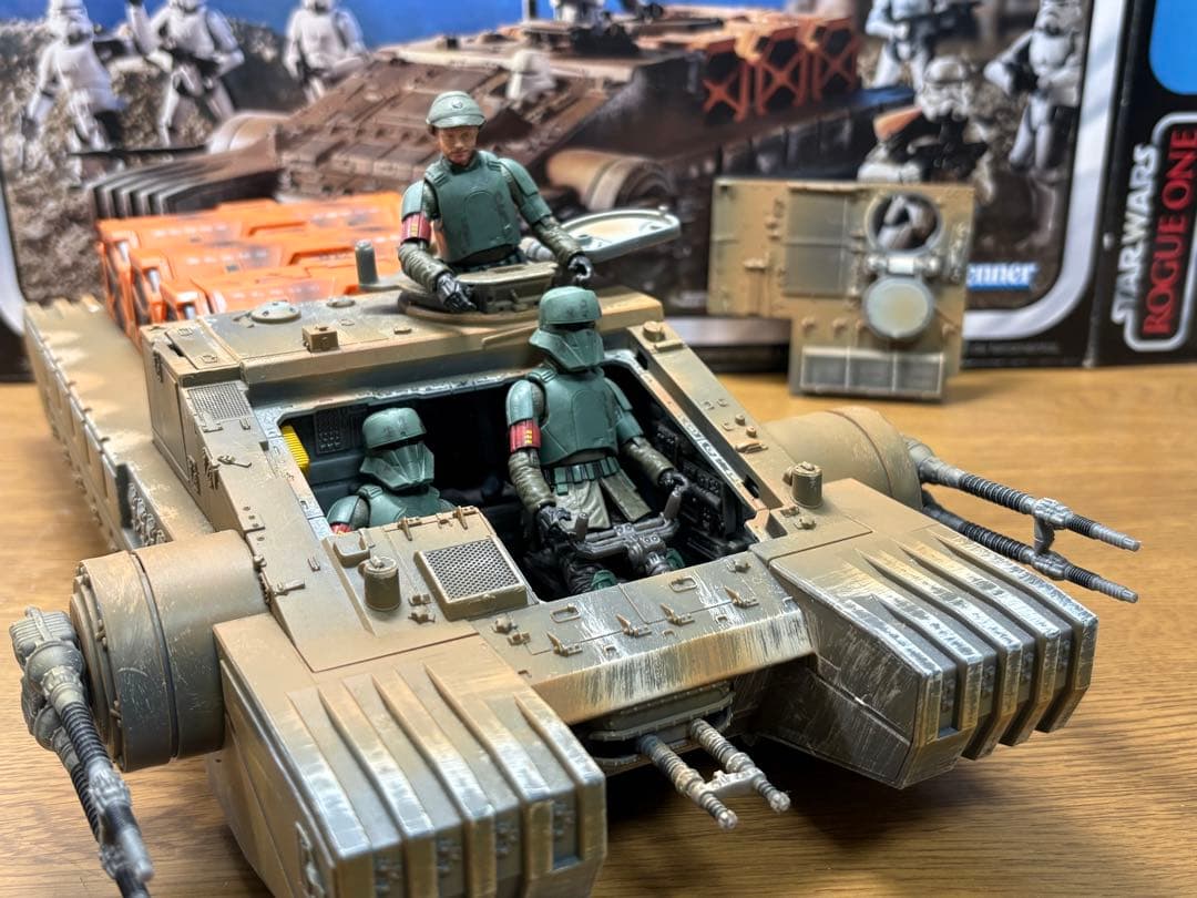 スターウォーズ　ヴィンテージコレクション　インペリアルコンバットアサルトタンク