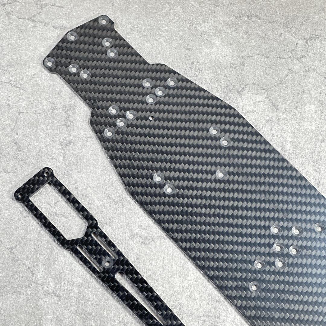 RD2.0 ヨコモ 特注品 カーボンシャーシ 2.0mm + アッパ a1107