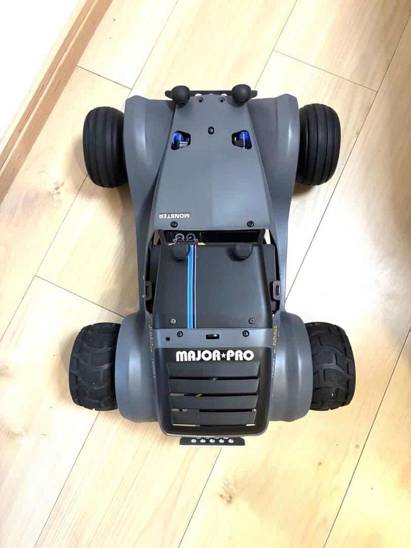 タミヤ ホリデーバキー 540モーター仕様　ヘッドライトLED付き