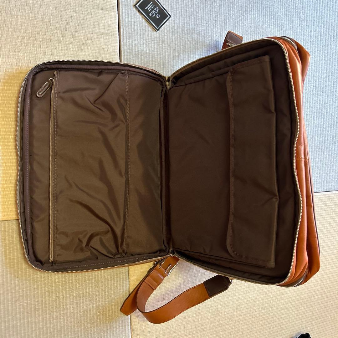ソメスサドル　牛革ボストンバッグ