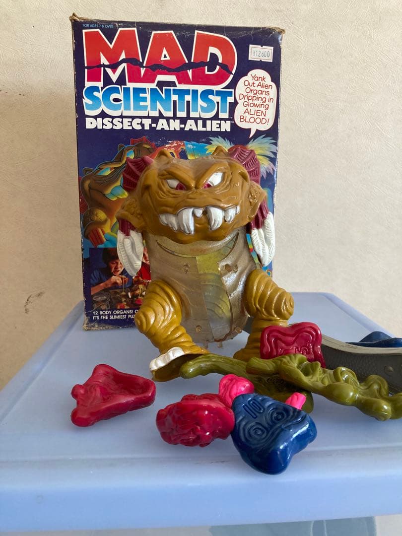 週末セール　MAD SCIENTIST　マッド・サイエンティスト フィギュア
