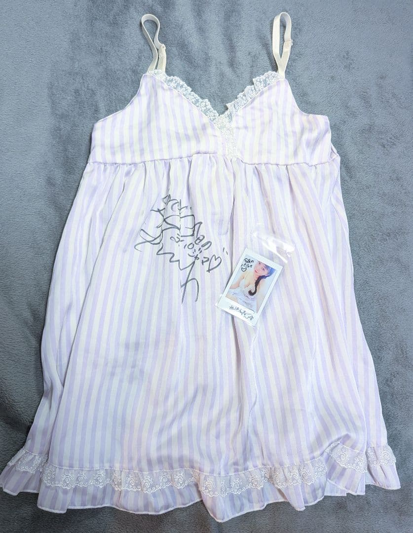 杉原杏璃 私服ルームウェア上下+ご本人着用チェキ 直筆サイン入り 希少品 超レア