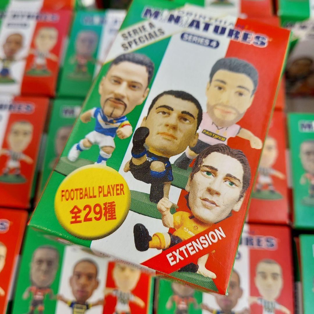 『当時物 未開封 新品 激レア』 コリシアン ミニチュアーズ 24体入りボックス