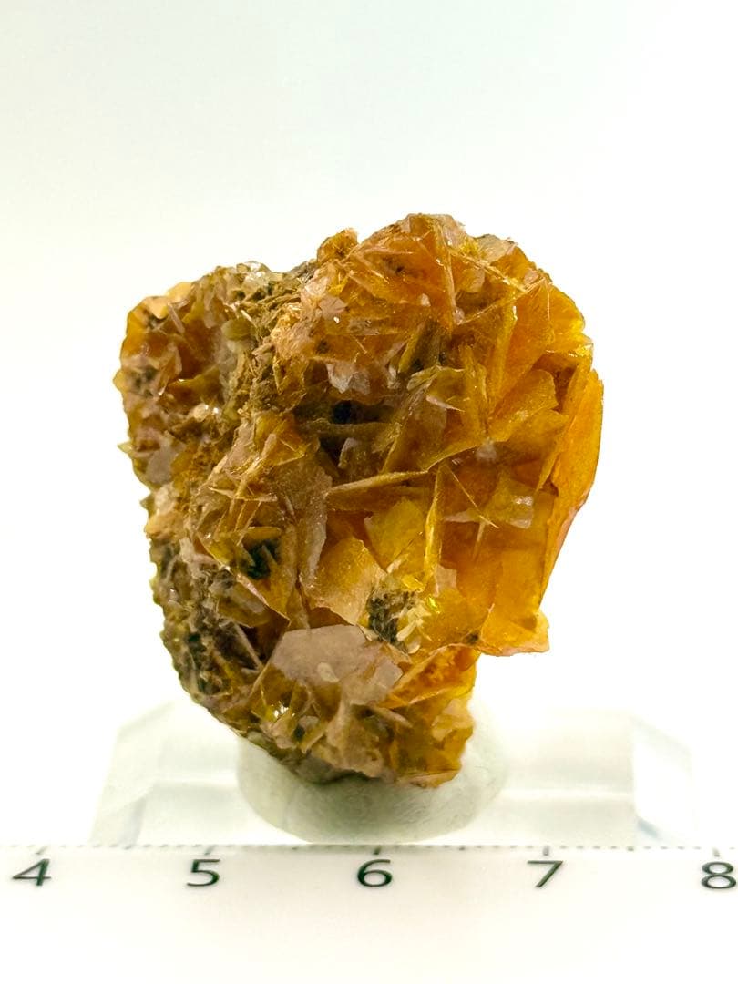 ウルフェナイト　モロッコ産　原石　鉱物標本　水晶　天然石　モリブデン鉛鉱