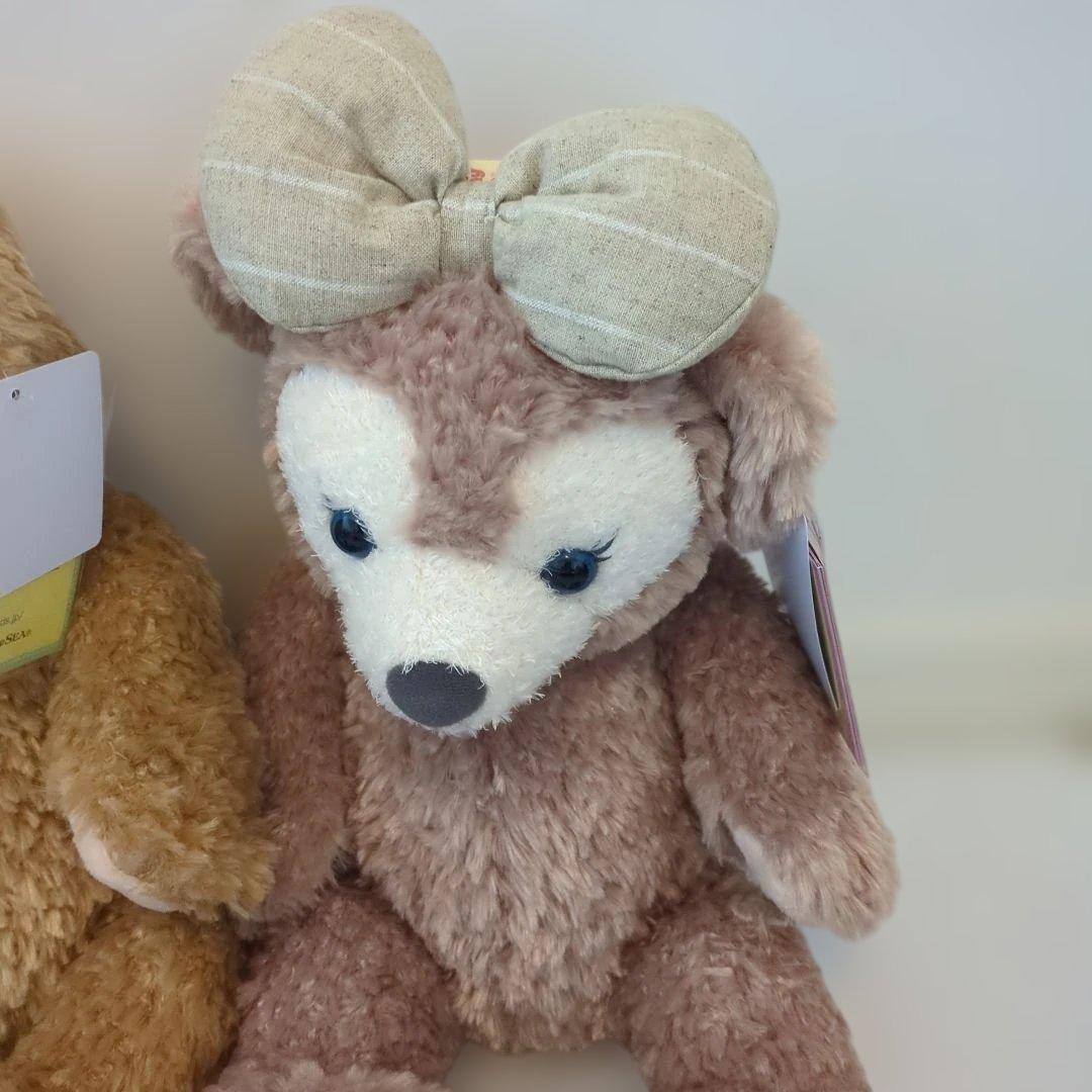 新品タグ付き　ダッフィーとシェリーメイ ぬいぐるみ　２体セット　ディズニー