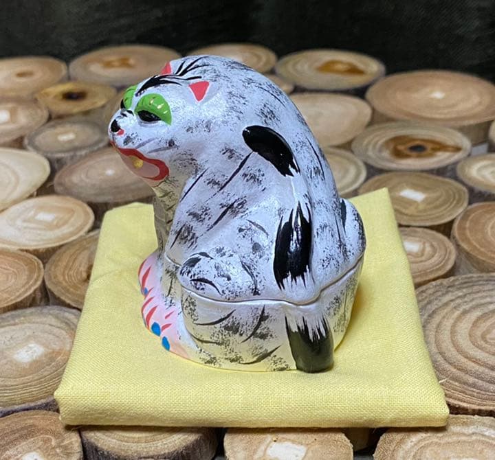 伏見人形 白虎 香合