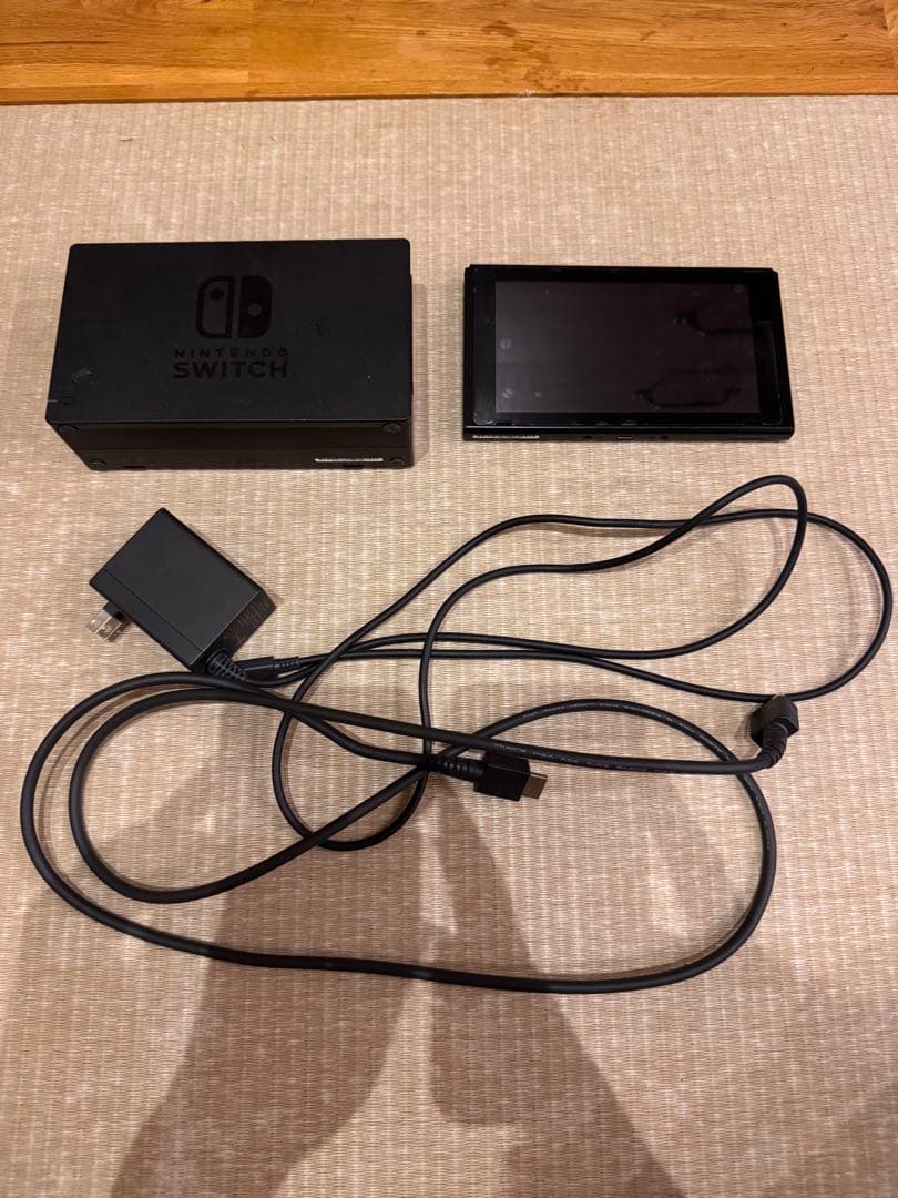 【A...】 Nintendo Switch本体ドック ACアダプター付き