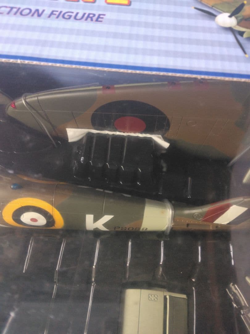 21stセンチュリートイズ スピットファイア Mk. I 1/18スケール