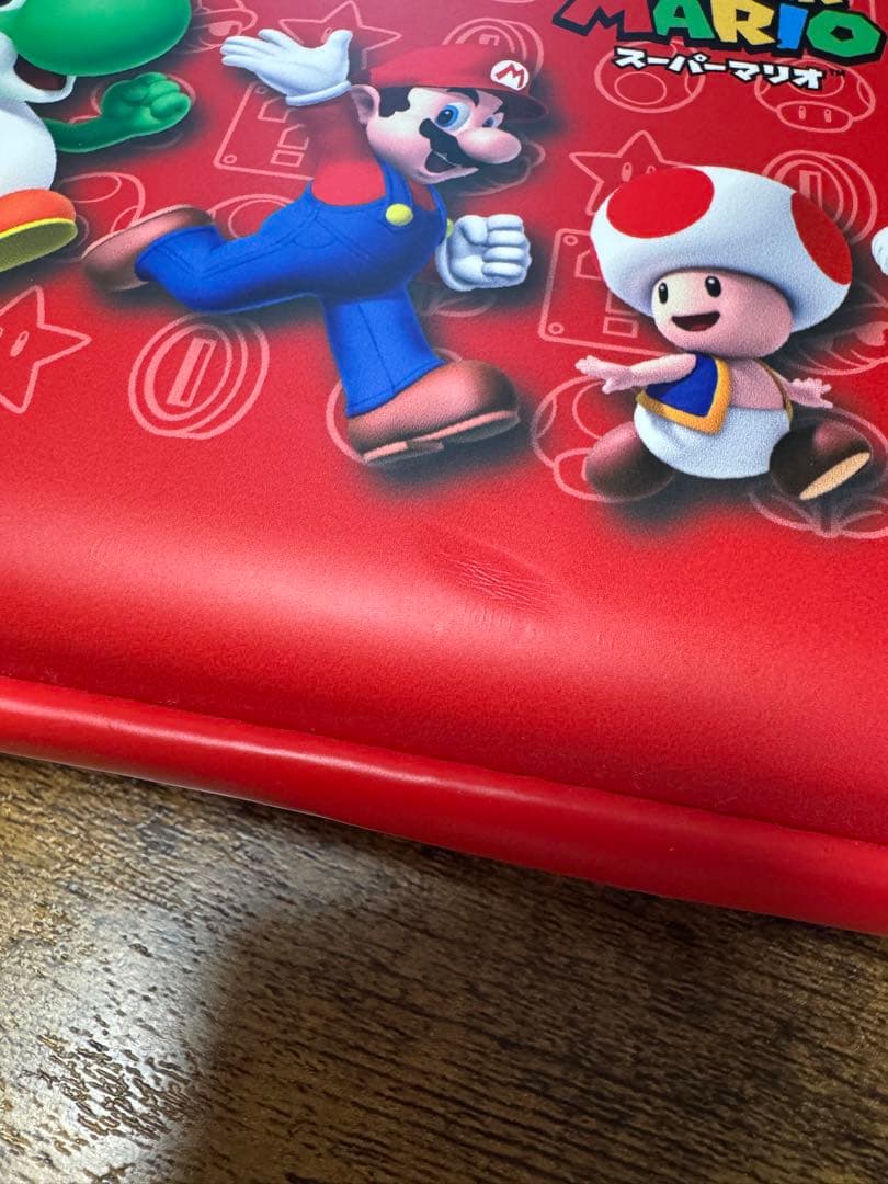 Nintendo Switch（2023） 本体、カセットケース、本体ケース付き