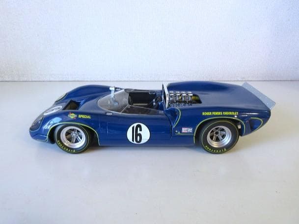 特価 gmp (1/18) ローラ T70 Mk.2 SUNOCO
