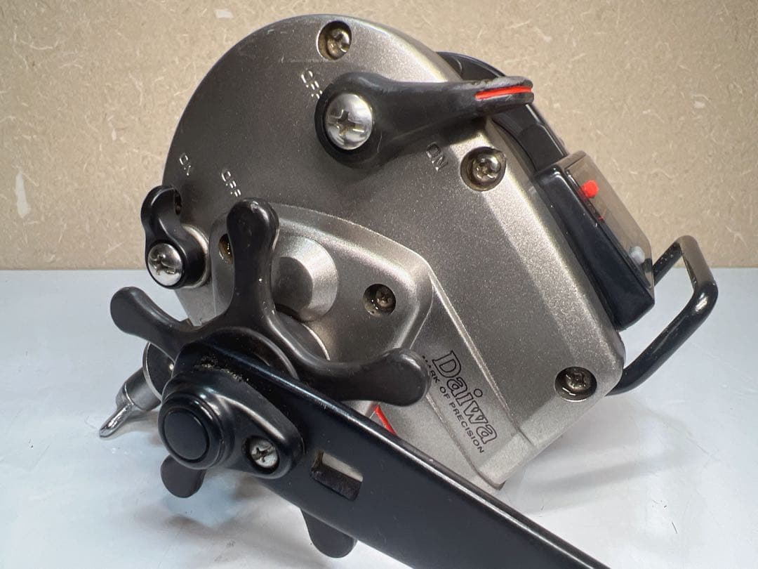 DAIWA ダイワ 棚 TANA SENSOR GS-60 電動リール 船用