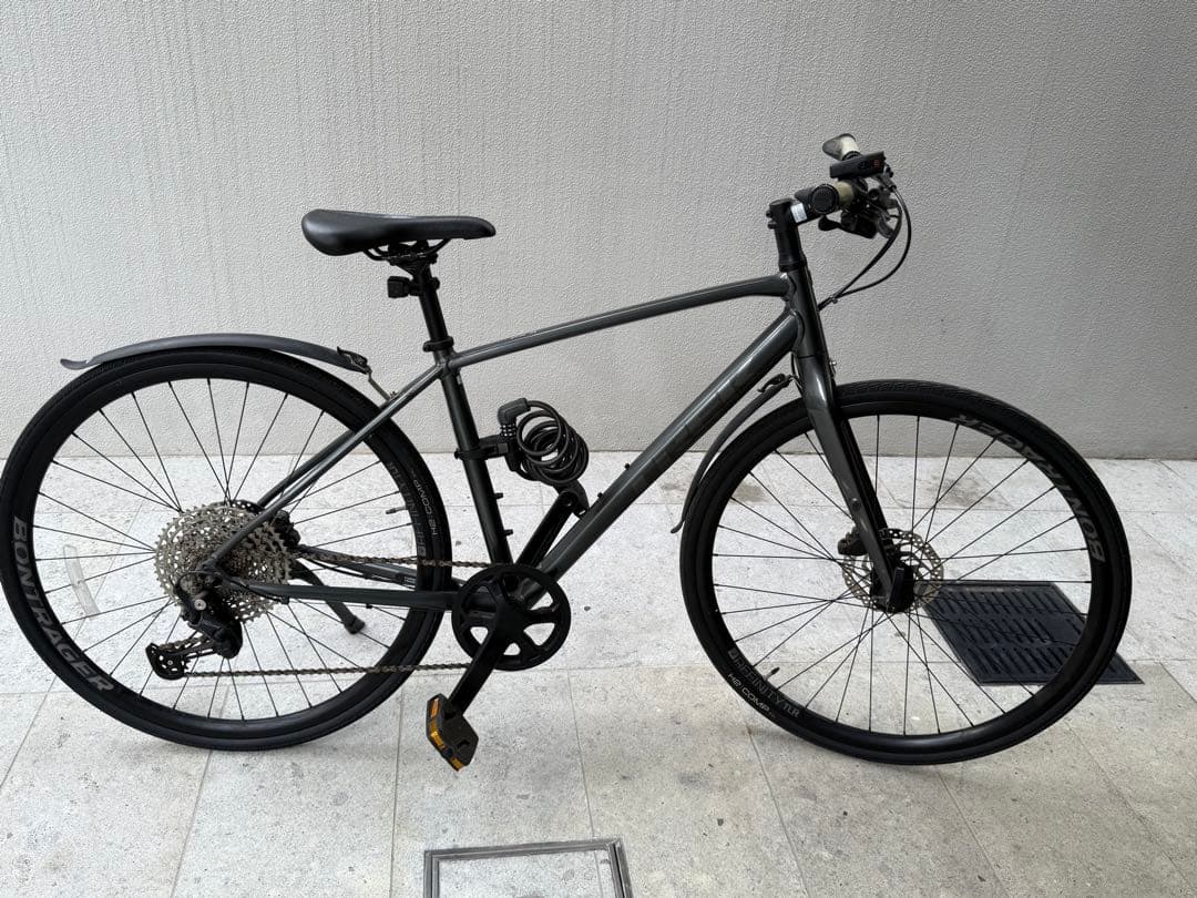 TREK トレック FX4 DISC クロスバイク2021