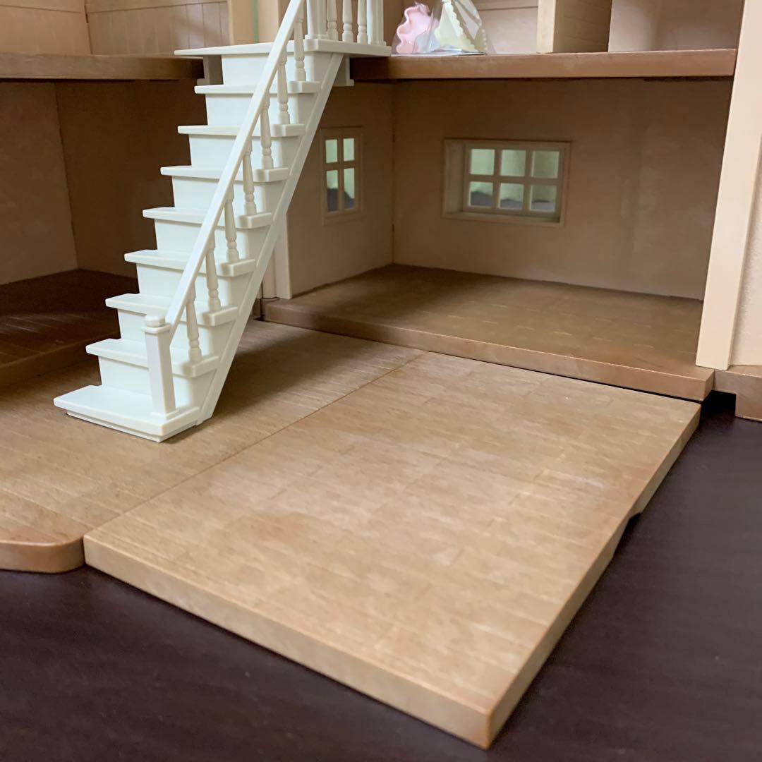 限定お値下げ　【廃盤品】　 シルバニアファミリー　あかりの灯る家