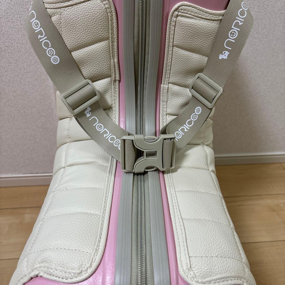 ノリッコ　スーツケース　プレミアムシート