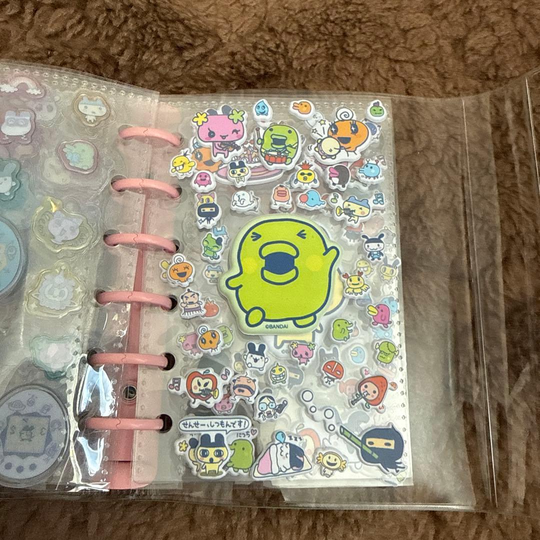 シール帳　完成品　たまごっち