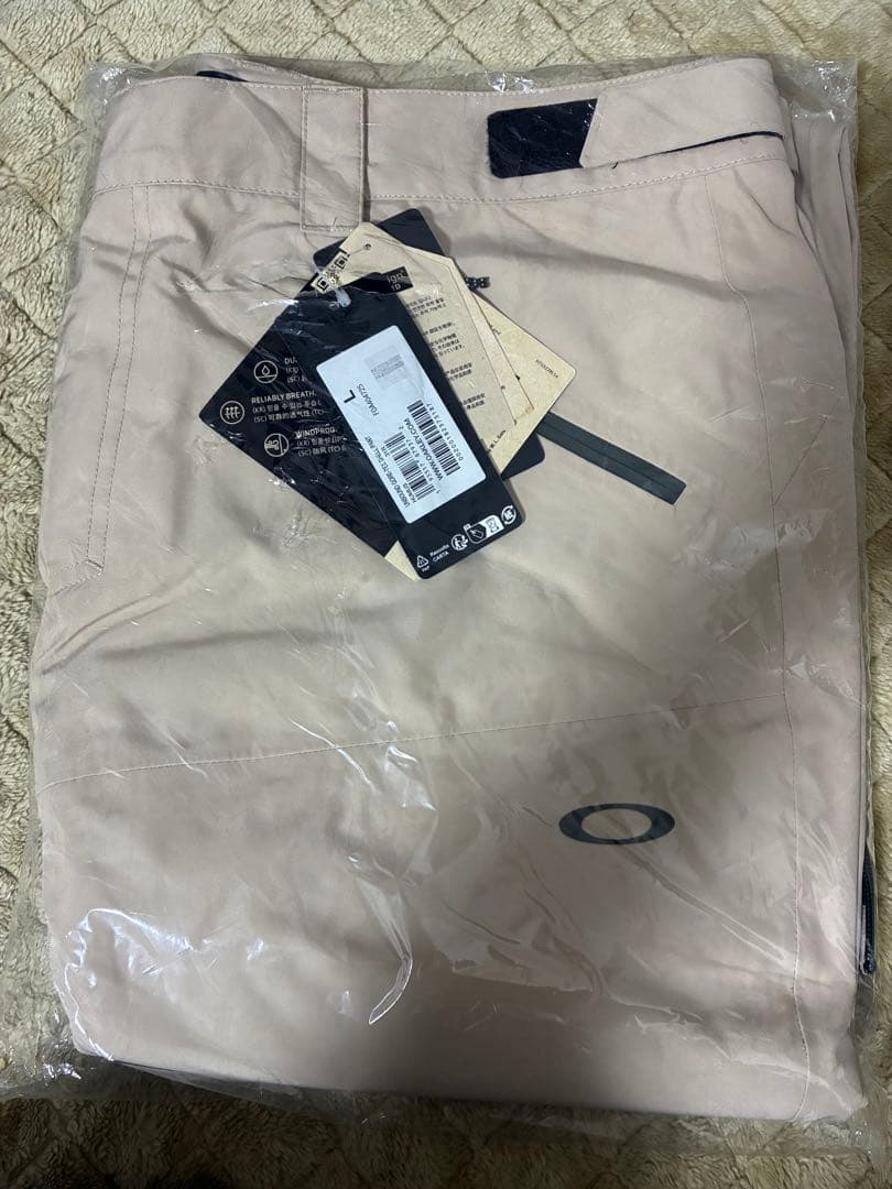 新品 OAKLEY　スノーボードパンツ　GORE-TEX　サイズXL(JP)