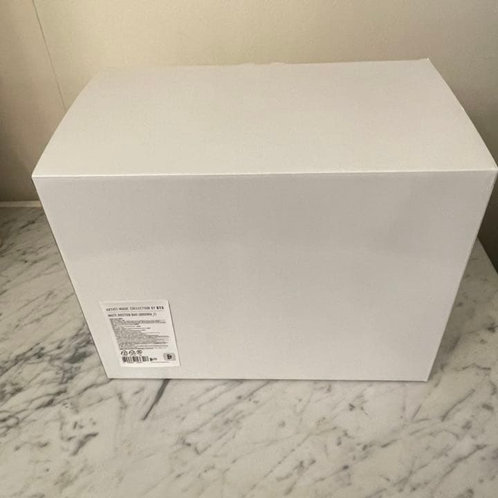 BTS V テテ テヒョン MUTE ボストンバッグ 新品未開封