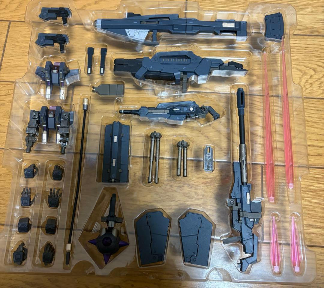 欠品あり ガンダムアストレアTYPE-Xフィンスターニス メタルビルド